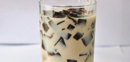 Chilled Glass Jelly Ice White Coffee Recipe Featured